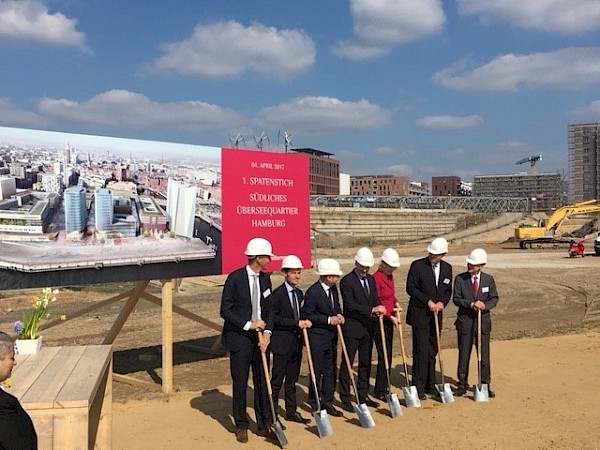 Marking the Start of the Construction of a new Cruise Terminal: The first sod was turned at HafenCity