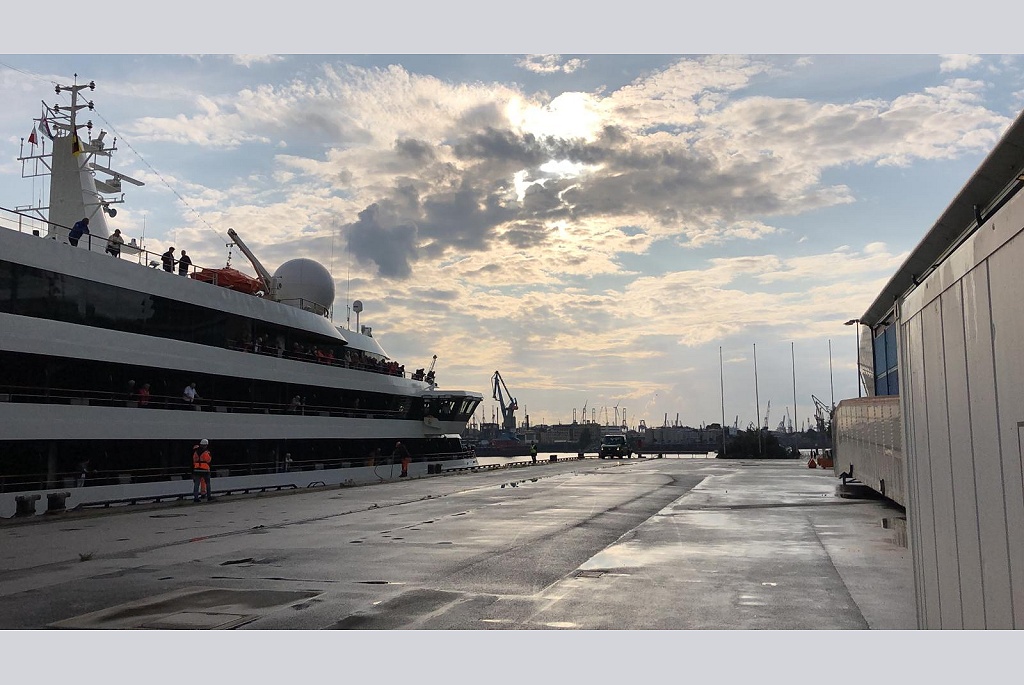 WELCOME #WorldExplorer! Maiden call in the #PortofHamburg at our #CruiseCenterHafenCity.