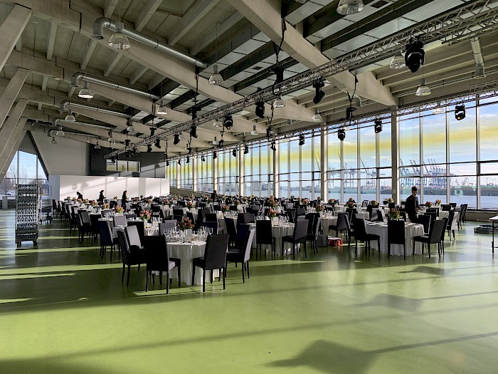 Rent our Cruise Centre Steinwerder as Event Location