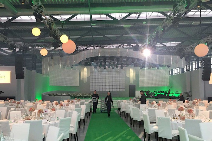 Rent our Cruise Centre Steinwerder as Event Location