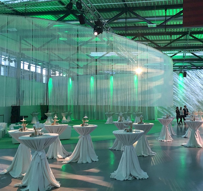 Rent our Cruise Centre Steinwerder as Event Location